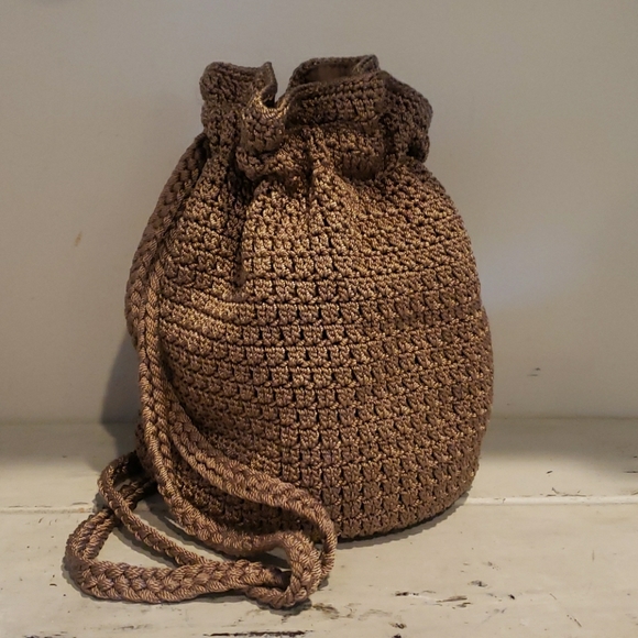 crochet back bag